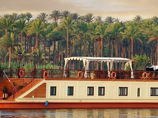 Sonesta Amirat Dahabiya Nile Cruise