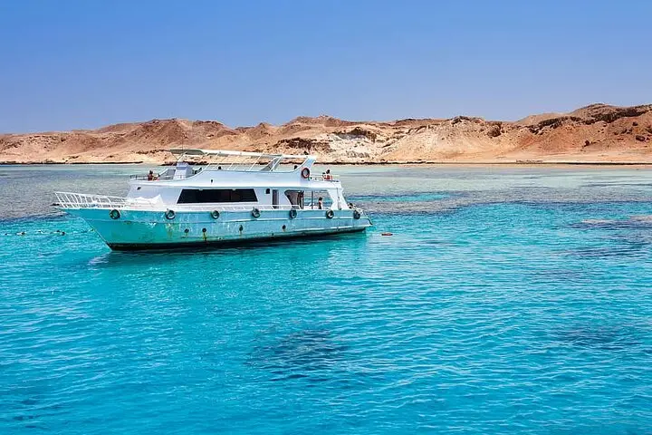 Over-Day Cairo Tour from Sharm El Sheikh by Air