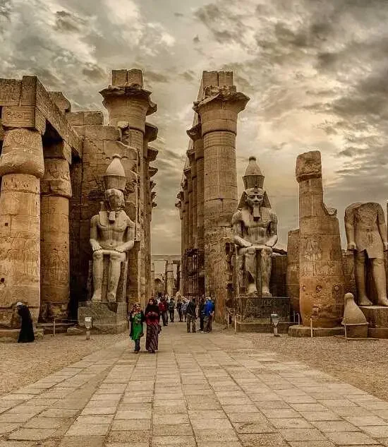 Private tour to the East and West Bank of Luxor