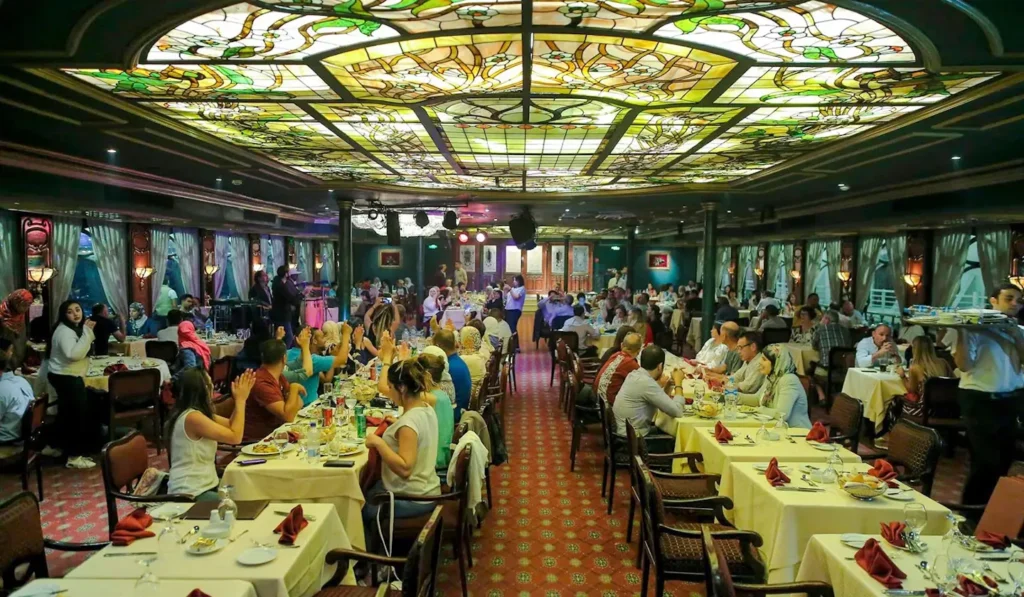 Enjoy Cairo Dinner Cruise