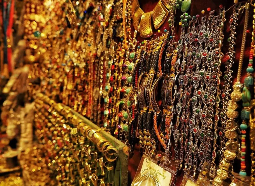 Khan el-Khalili Jewelry with egyptiantrips